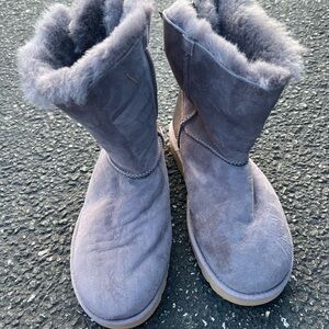 Grey/purple UGGs